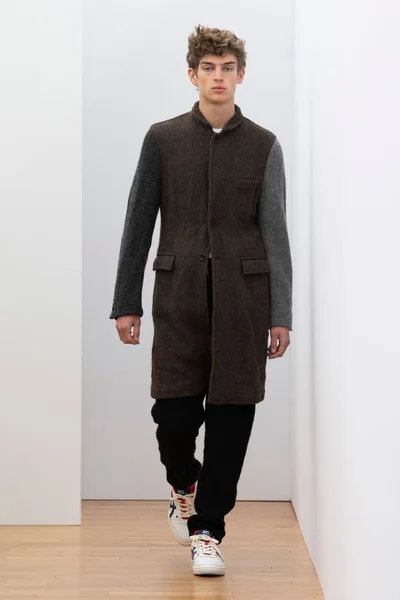 Look 29